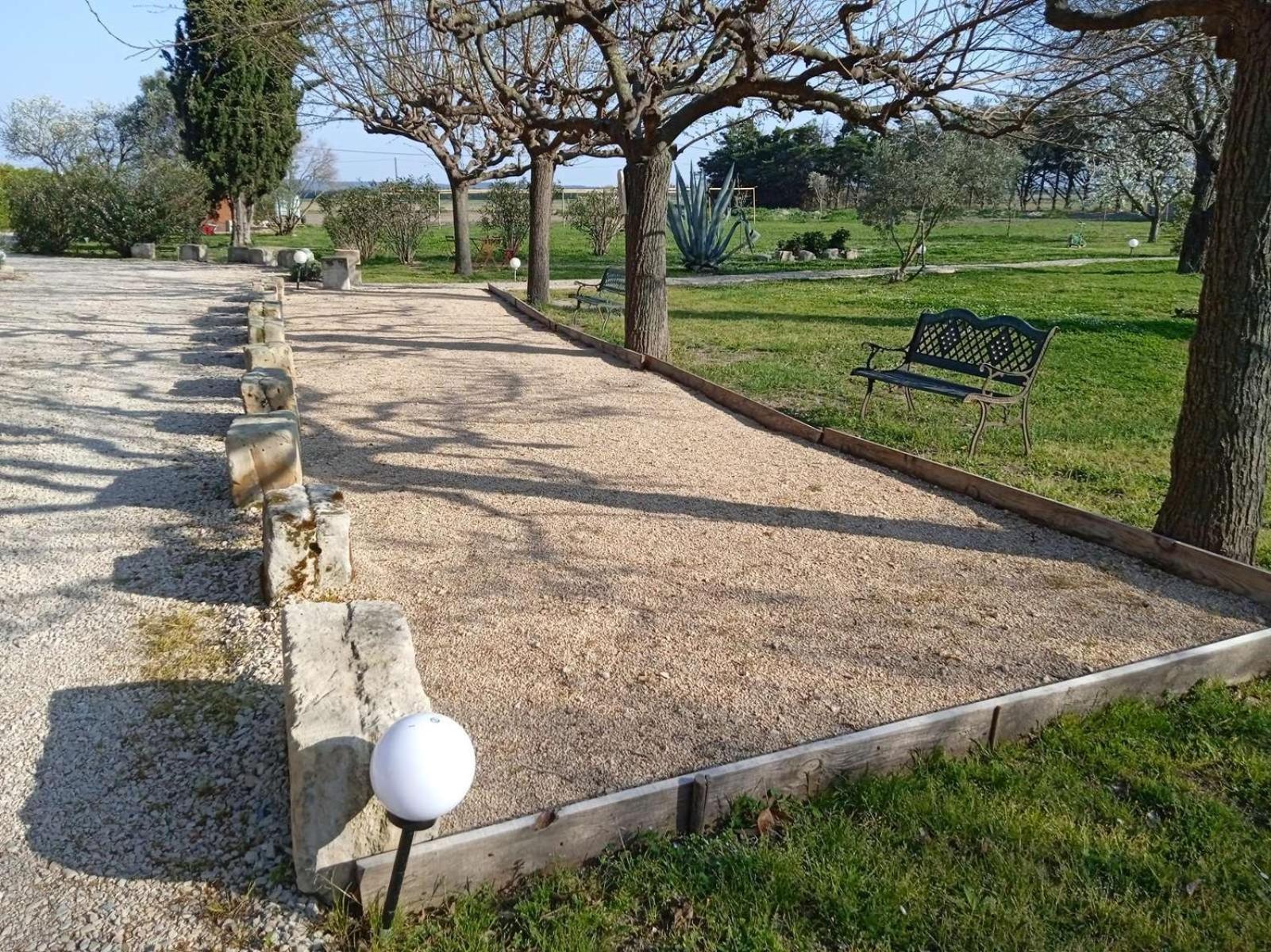 Mas Maurane - Le Romarin Aux Portes D'Arles Tarascón Exterior foto